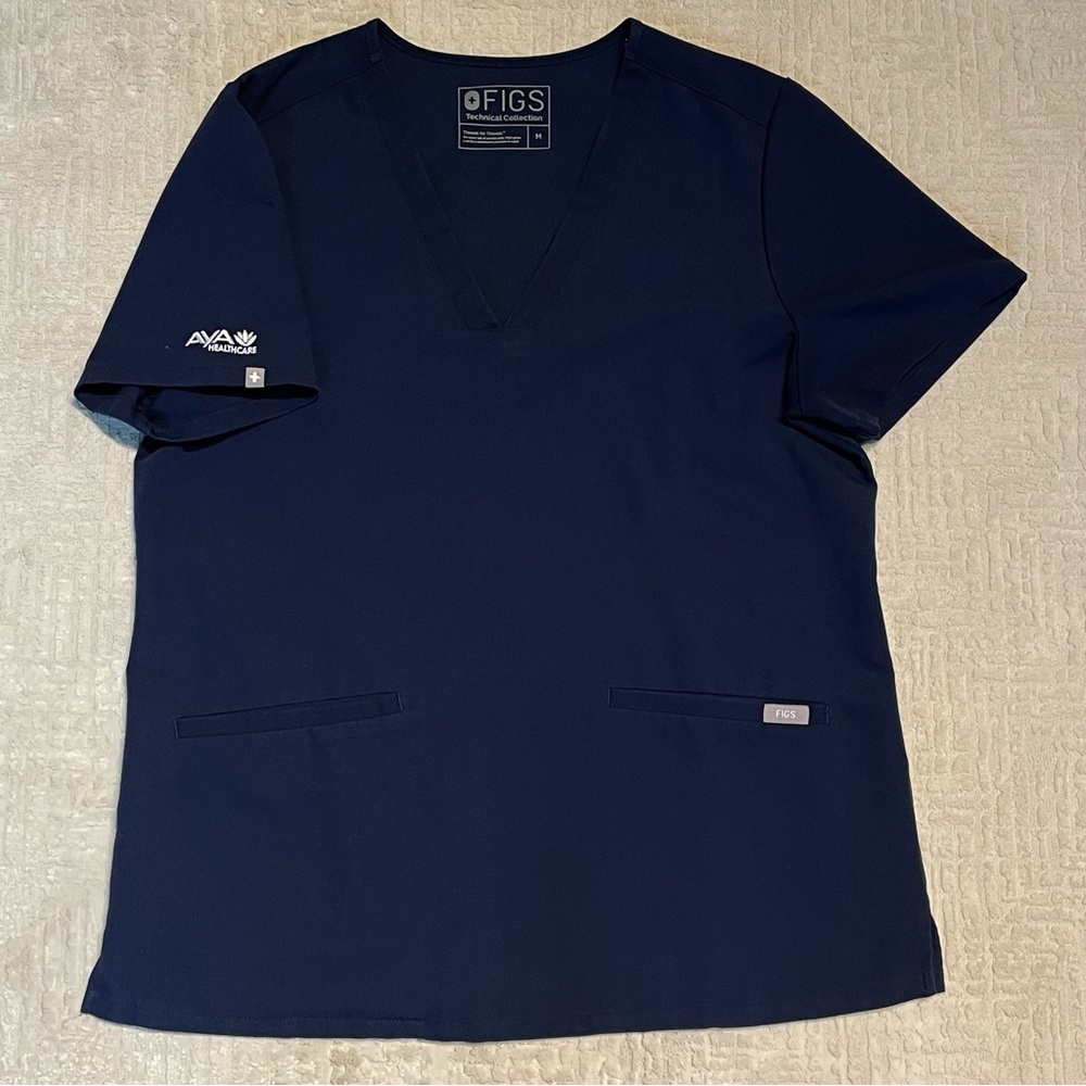 Figs Scrubs shirt Navy Blue Medical shirt with corporate logo Women’s Medium - Picture 1 of 7